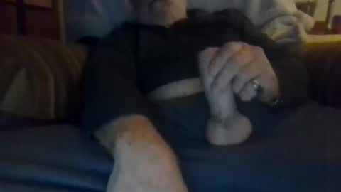 mrhollar online show from January 14, 1:35 am