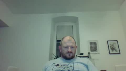 mrhotsex69 online show from February 14, 3:11 am