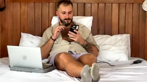 Max online show from July 3, 2:38 am