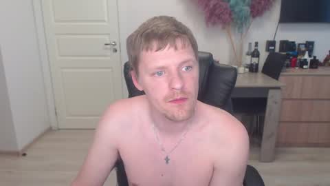 mrmjg online show from July 23, 9:51 am