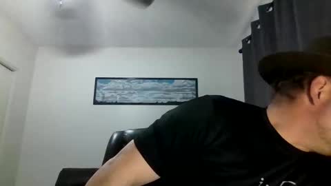 Lucus online show from October 26, 8:30 pm