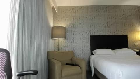 mromg007 online show from April 10, 5:06 pm