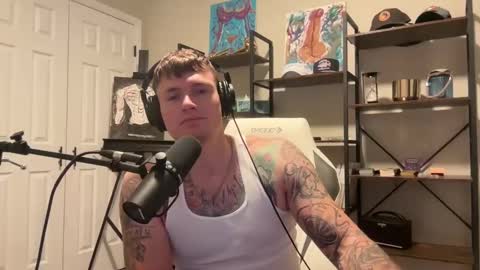 Mr Ryan Voss online show from December 28, 3:48 pm