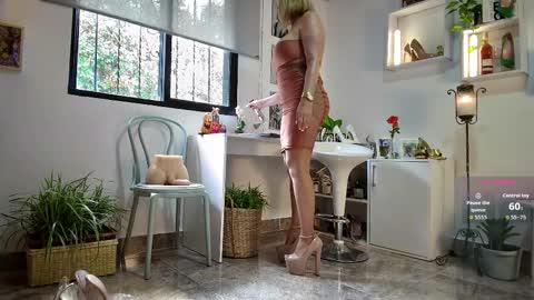 Snapshot of mrs_edha_ chatting on October 6, 1:07 pm Edha online show from October 6, 1:07 pm