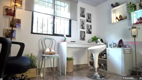 Snapshot of mrs_edha_ chatting on September 26, 1:08 pm Edha online show from September 26, 1:08 pm