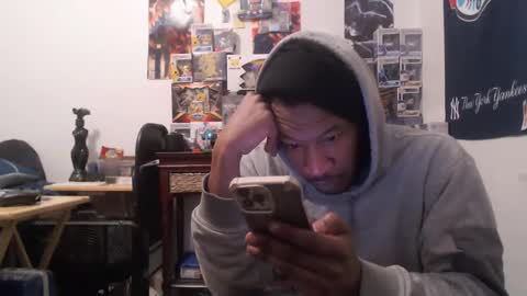 Snapshot of mrsoonicexrated chatting on March 9, 7:12 am mrsoonicexrated online show from March 9, 7:12 am