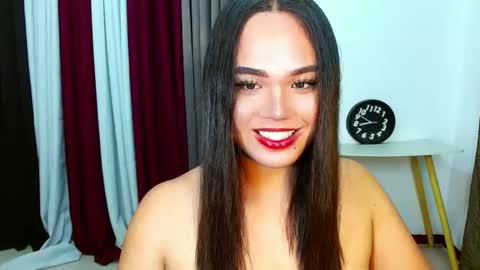 Snapshot of ms_alfeche chatting on October 9, 9:09 pm ms_alfeche online show from October 9, 9:09 pm