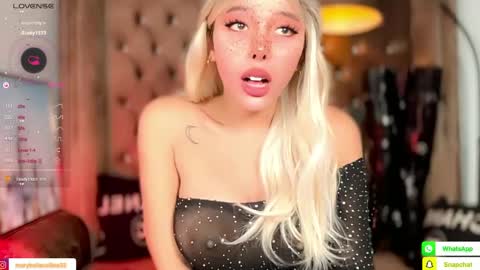 Miss Bella MIXED BRITISH DUTCH BLACK AMERICAN online show from January 4, 12:05 pm