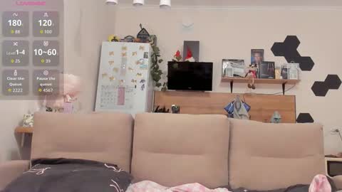 Ms ForYOU online show from March 6, 3:33 pm