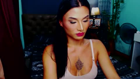 Thea online show from November 29, 11:29 am