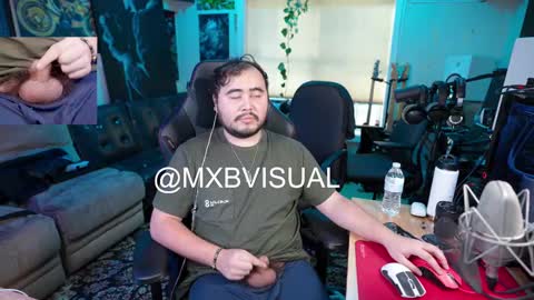 Matt S Briggs online show from October 3, 9:23 pm