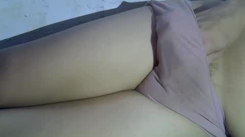Snapshot of mscumshotter chatting on February 1, 5:39 am mscumshotter online show from February 1, 5:39 am