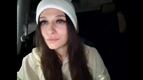 Ksenia online show from January 5, 5:38 pm