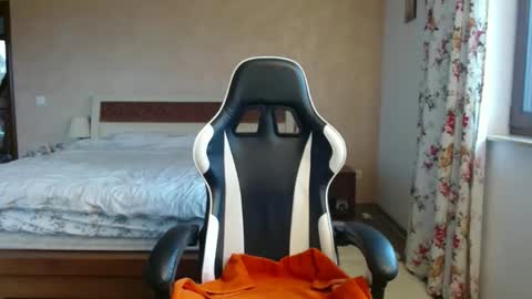 msmarshmallow1 online show from October 3, 12:57 pm