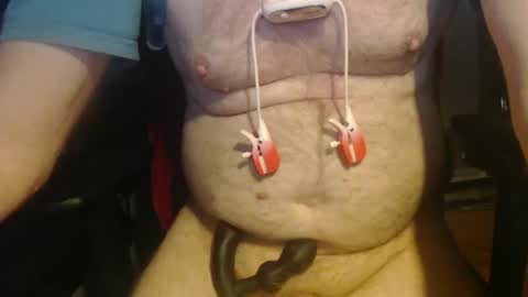 Snapshot of msub4u2use chatting on October 17, 4:22 pm msub4u2use online show from October 17, 4:22 pm