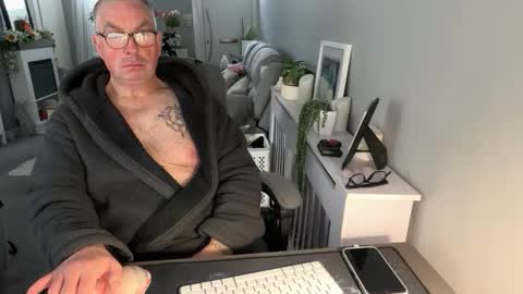 mtb1697 online show from April 2, 7:48 am