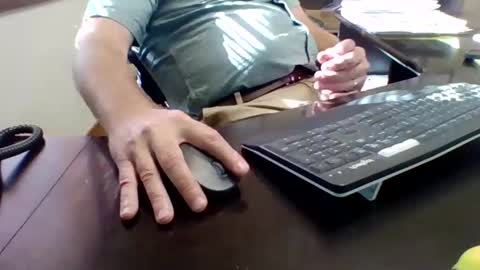 mttoker online show from April 21, 3:41 pm