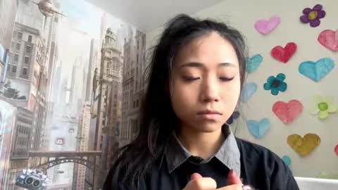 Mia online show from March 12, 3:43 am