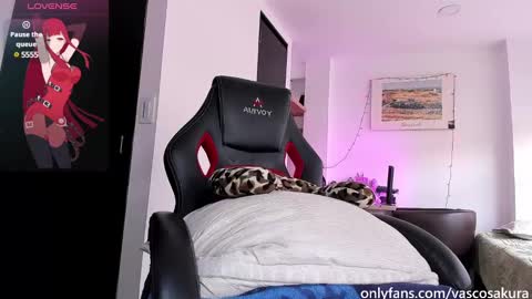 murielkarmesi online show from February 17, 6:50 pm