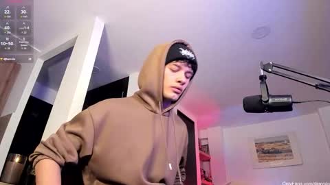 murielkarmesi online show from October 15, 7:58 pm