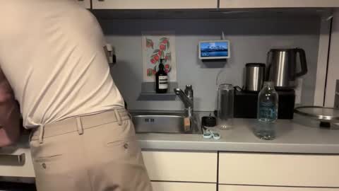 musclehair3 online show from March 30, 7:14 pm