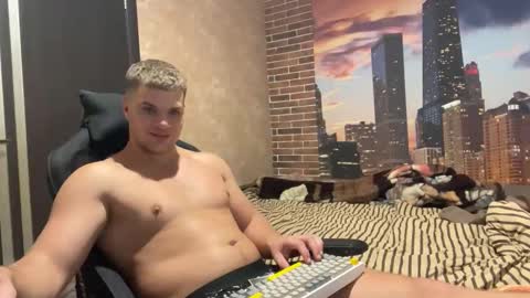 Snapshot of musclephantom chatting on September 21, 8:57 pm Egor online show from September 21, 8:57 pm