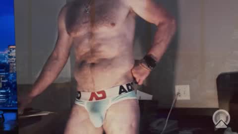 muscleundies online show from April 4, 3:30 pm