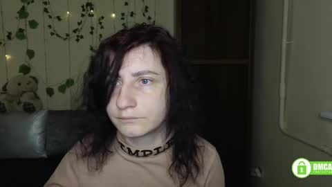 Jenya online show from April 3, 5:20 pm