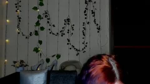 Jeneva online show from February 19, 7:02 pm