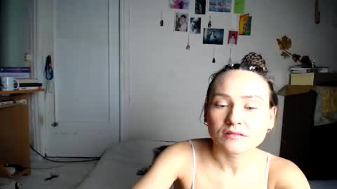 Muse Ali  online show from December 19, 12:01 pm