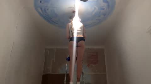 Muse Ali  online show from December 11, 2:33 pm