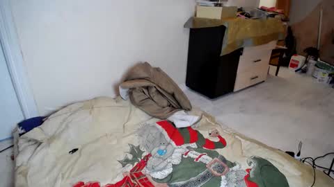 Muse Ali  online show from December 21, 7:13 am