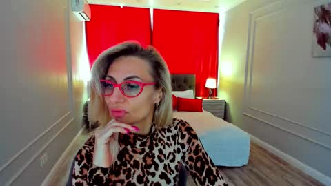 Diana online show from April 25, 12:51 pm