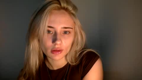 musescorner online show from November 13, 3:47 pm