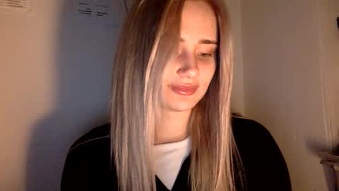 musescorner online show from March 4, 7:22 pm