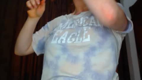     sara      i know you love me xoxox     online show from February 6, 8:11 pm