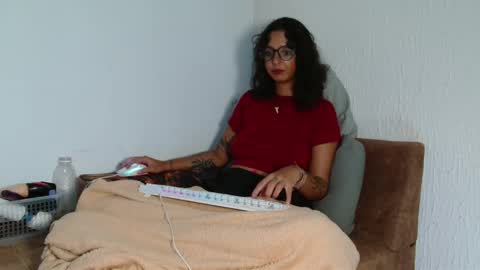 myamillor online show from March 10, 10:24 pm