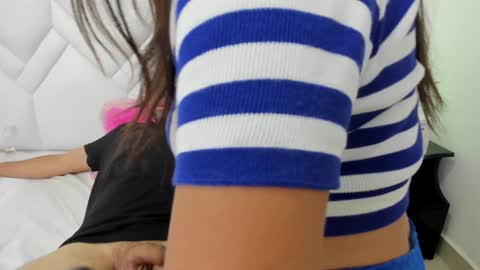 LINDA  AND EMILIO online show from February 8, 7:59 am