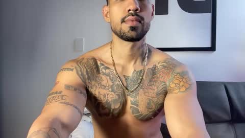 Myke esthetic online show from October 8, 9:54 pm