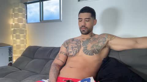 Myke esthetic online show from February 1, 10:29 pm