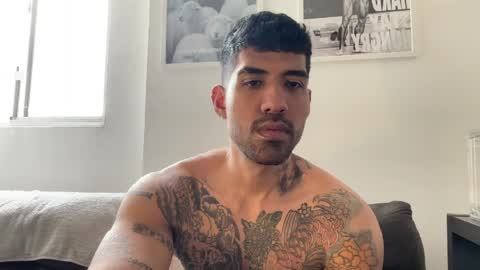 Myke esthetic online show from April 6, 4:52 pm