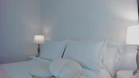 Myle online show from September 11, 11:17 pm