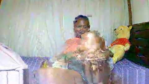 linda online show from February 12, 8:49 am