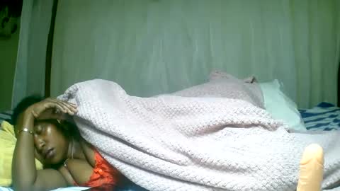 linda online show from January 27, 12:12 am