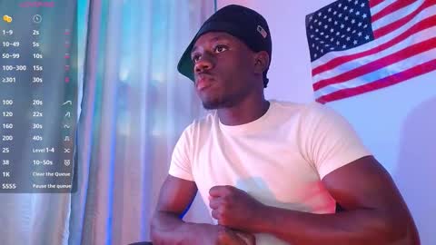 Mylo Wallace  online show from October 22, 7:37 pm