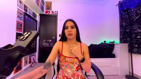 Snapshot of myonlyhell chatting on October 29, 2:46 am myonlyhell online show from October 29, 2:46 am