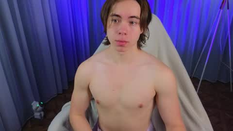 Mickey online show from March 6, 3:02 am