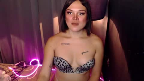 Snapshot of mysteryman_xxx chatting on March 7, 8:02 am UR GIRL NEXTDOOR online show from March 7, 8:02 am
