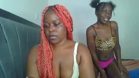 mystic_saucy online show from October 27, 7:47 pm