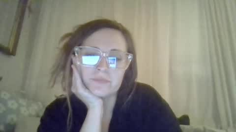 n00biez online show from June 4, 1:11 am